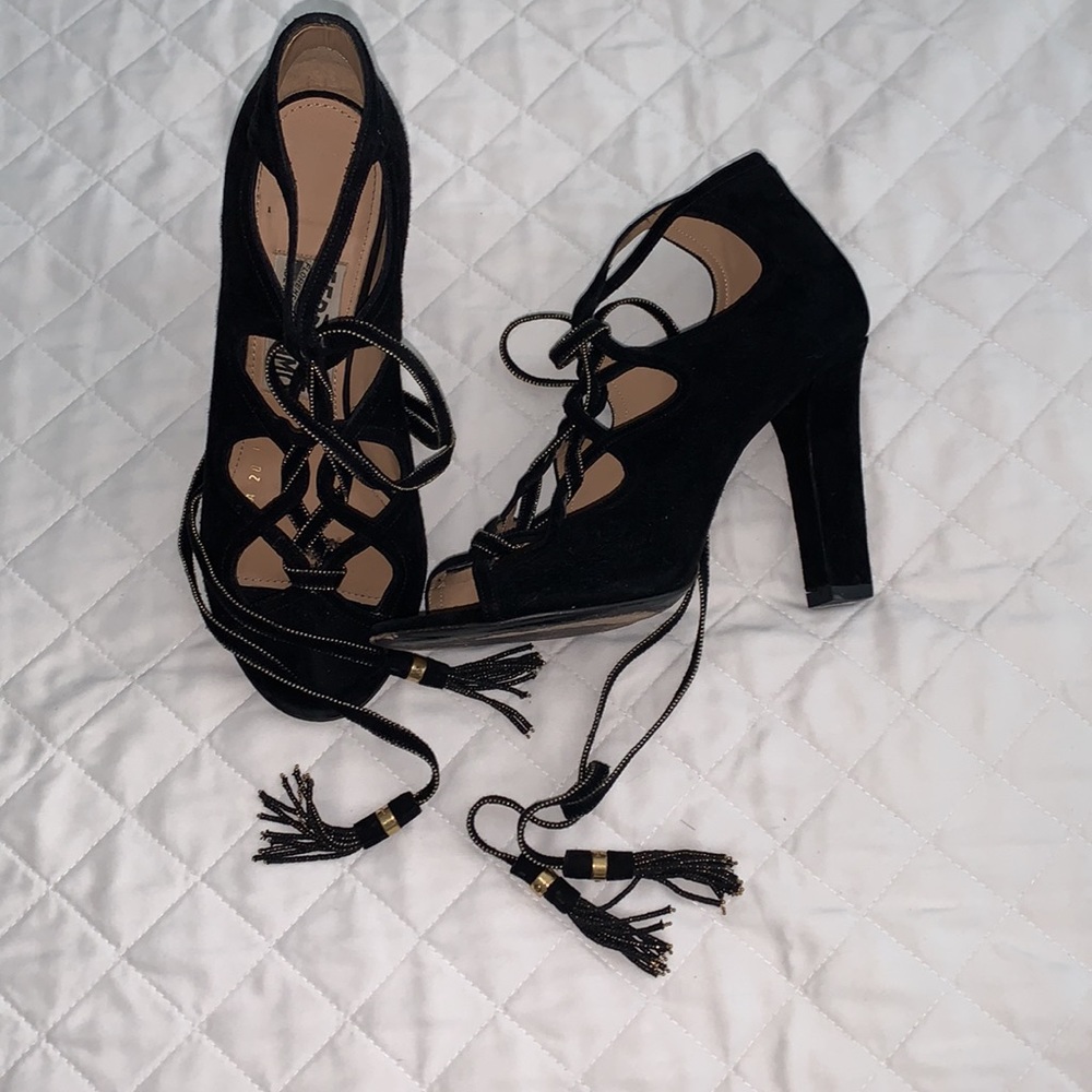 Amazing suede lace up heels